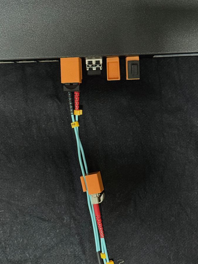 LC connector connected to the SFP module, dust protection safely on the cable